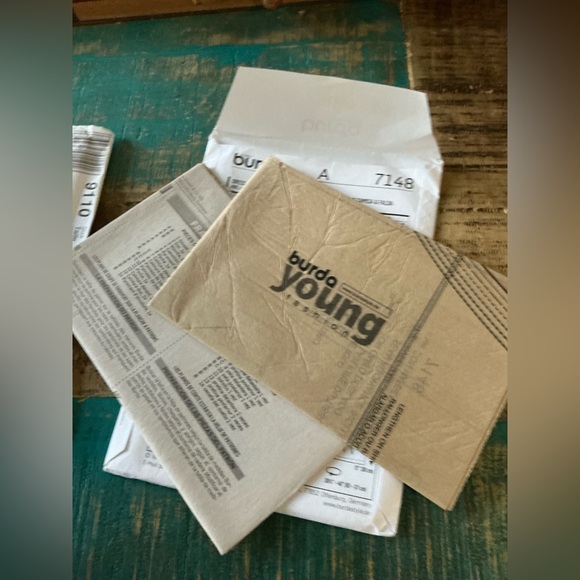 Burda Young pattern!  7148 Never Cut! Brand New! - Picture 3 of 3